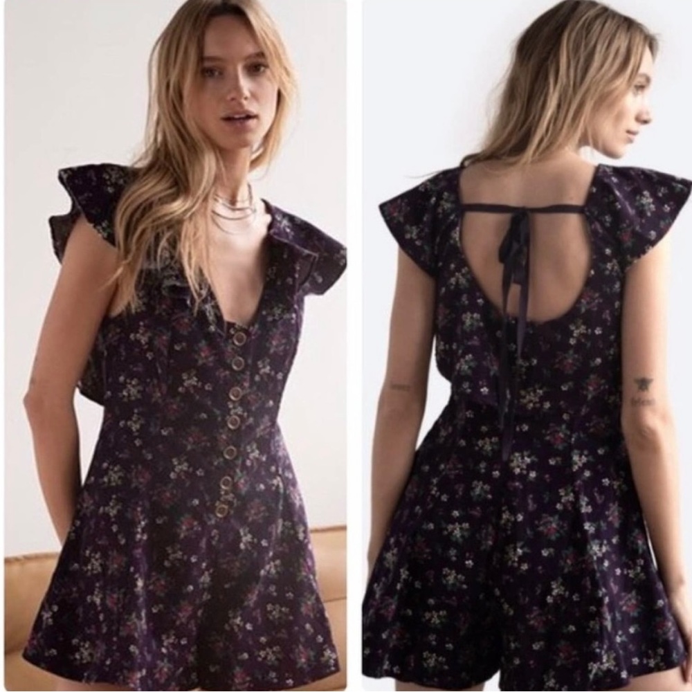 FREE PEOPLE Violet Visions Corduroy Flounce Sleeve Open Back Romper Medium